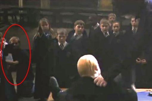 Harry Potter a tajomná komnata: Harryho duel s Malfoyom pri ktorom nemohol chýbať ani kameraman.