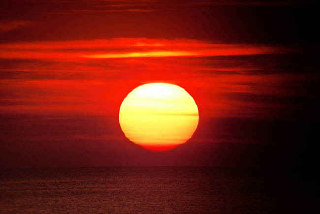 Napadlo vás niekedy, ako ďaleko je Slnko? Je to vyše 150 miliónov kilometrov od Zeme. To je naozaj ďaleko.