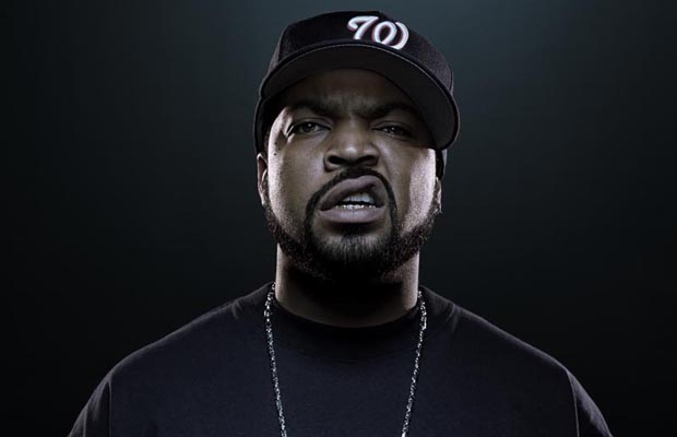 Pôvodne mal postavu Bubbu stvárniť Ice Cube. "Na štastie" túto úlohu hral menej známy herec Mykelti Williamson.