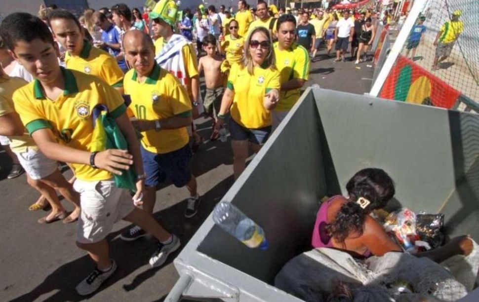 V Brazílii sa konali Majstrovstvá sveta vo futbale aj napriek demonštráciám mnohých krajín. Ľudia tam žijú v chudobe a kvôli výstavbe štadiónov bolo vysťahovaných takmer 25 - tisíc ľudí. Jún.