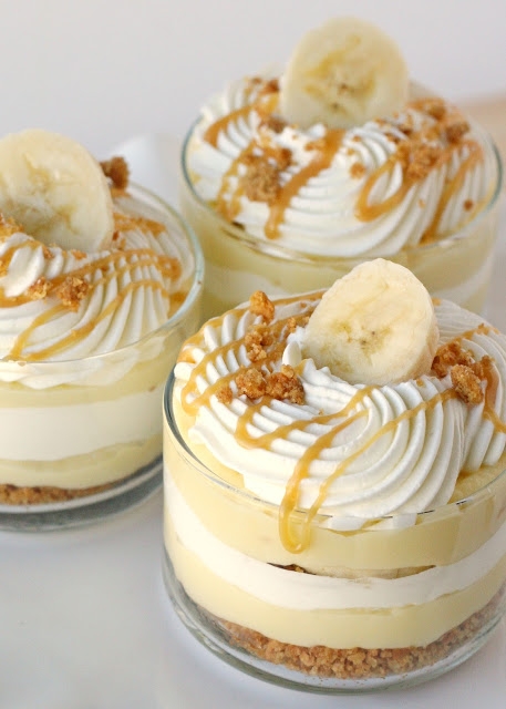 Banana caramel cream mini dessert