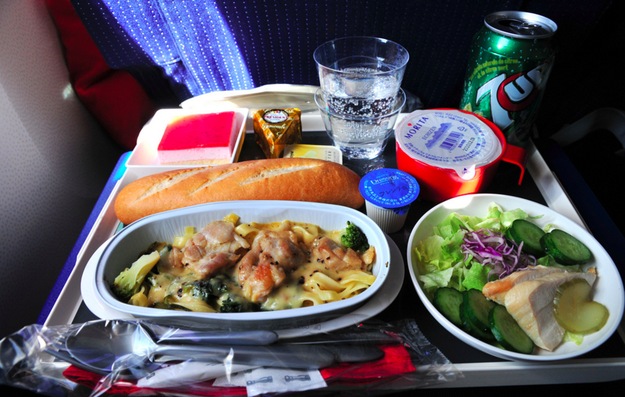 jedlo v lietadle4