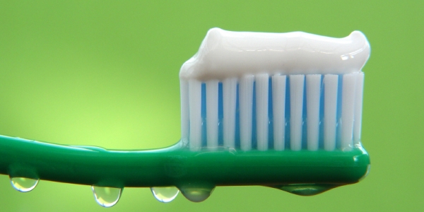 zubna pasta proste
