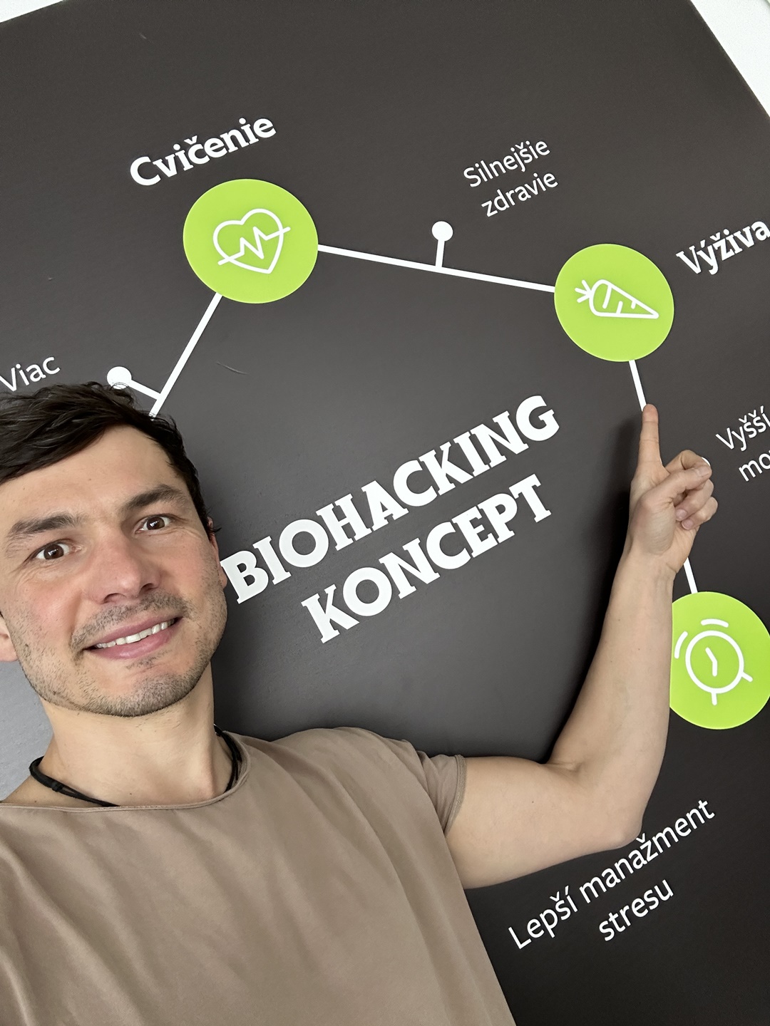 Biohacker Dušan Plichta a koncept biohackingu.