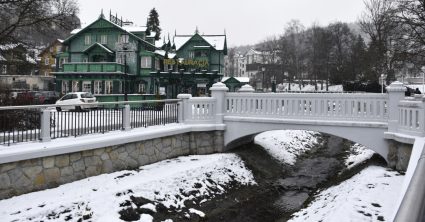 Neznáme druhé Zakopané len 16 minút od našich hraníc: Navštívili sme skrytý klenot, ubytujete sa tu od 23 eur