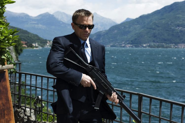 Daniel Craig vo filme Casino Royale