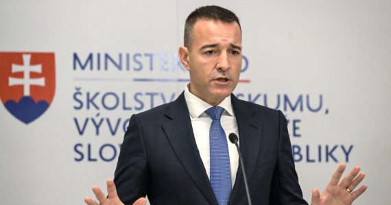 Stredné školy Minister školstva Tomáš Drucker